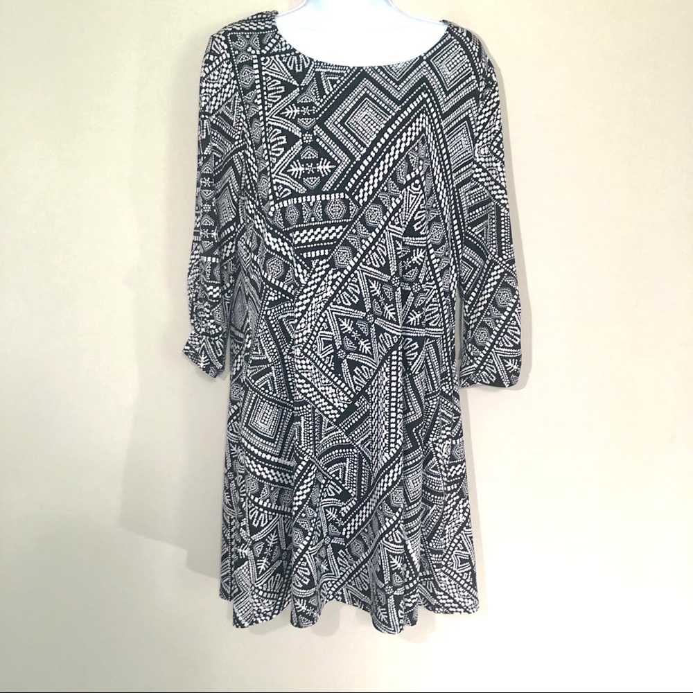 AB studio black and white print dress